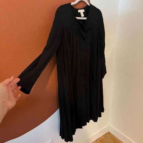 H&M long sleeve black dress swing style fitted sleeve pleated button down size 2 - Picture 3 of 7